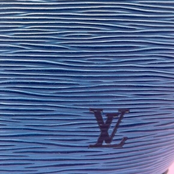 Louis Vuitton Epi Saint Jacques Toledo Blue Tote EUC - Picture 9 of 14